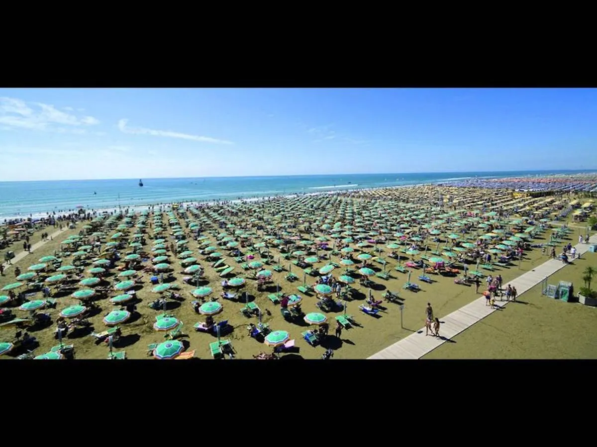 Modern Apartment Close To The Beach - Beahost Bibione